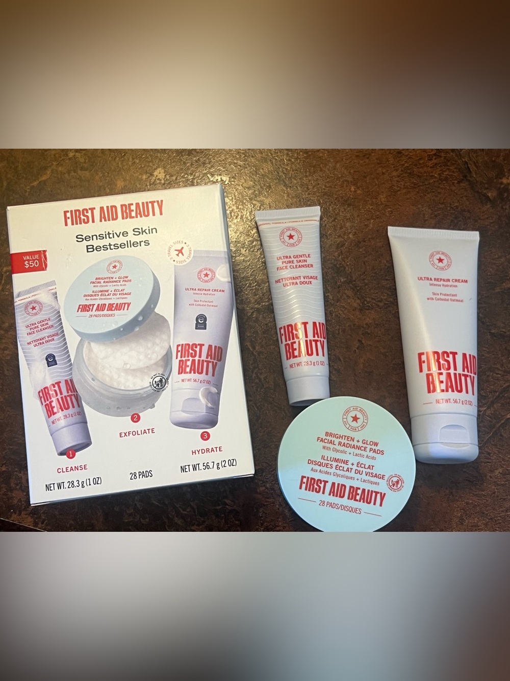 First Aid Beauty Set